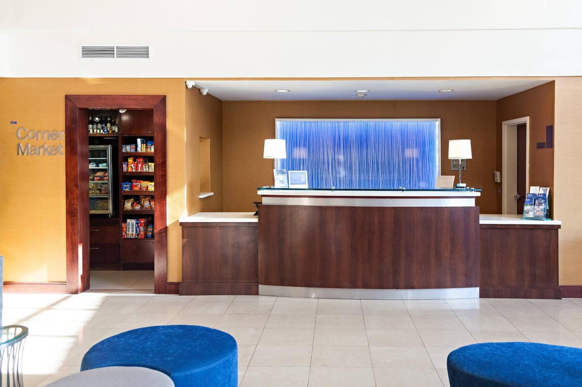 Fairfield & By Marriott 3* Somerset